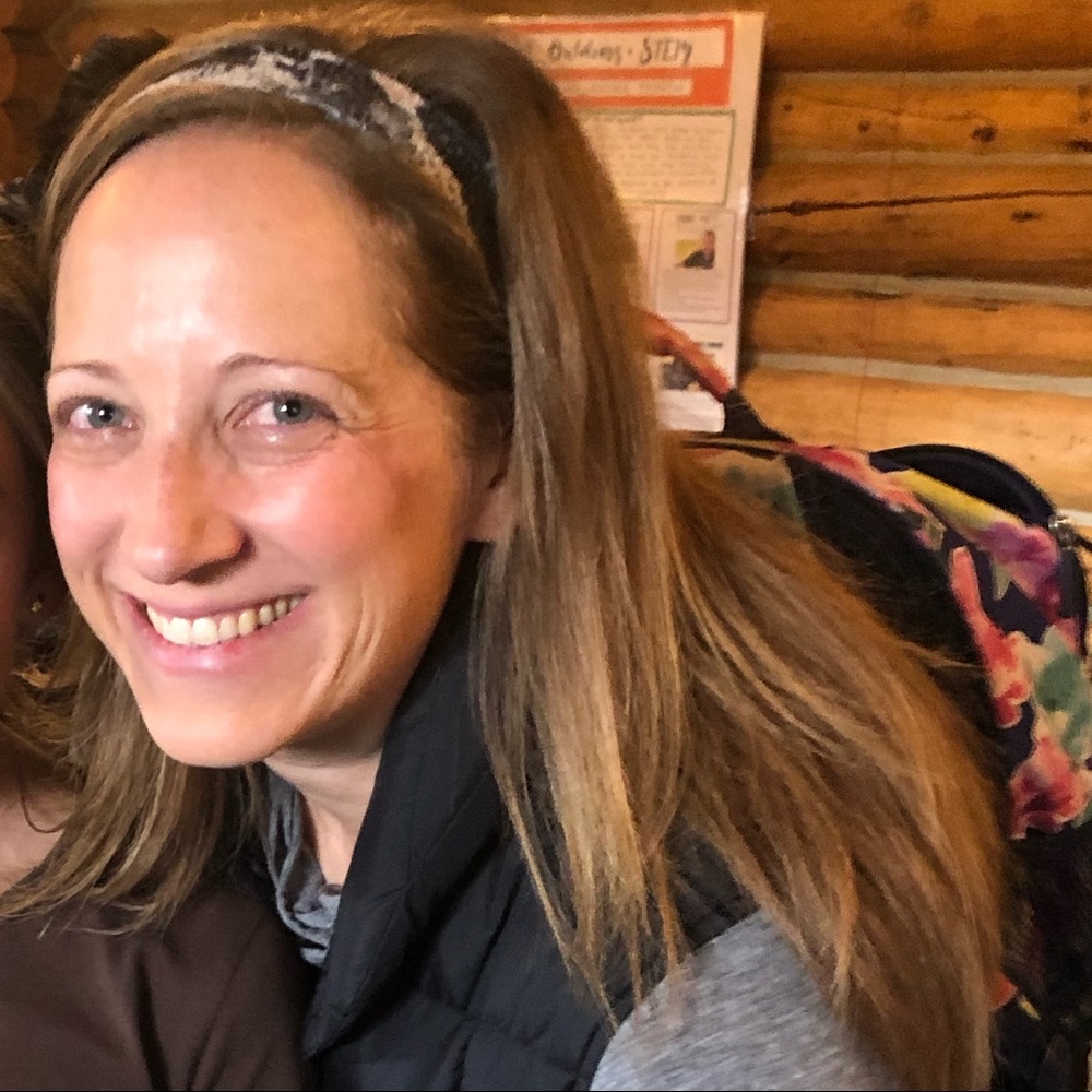 Meet your Posher, Sarina